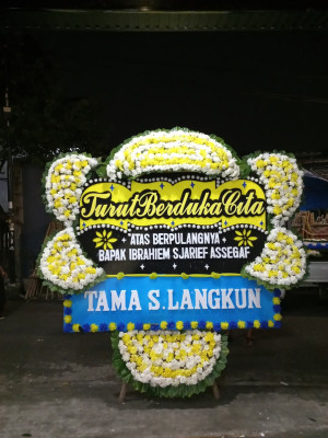 Papan Bunga Duka di Jagong Jeget